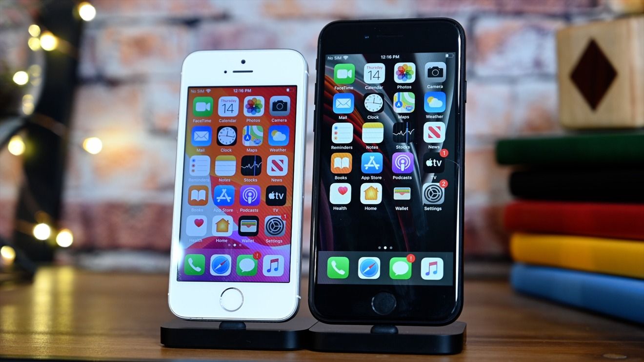 iPhone 12 mini - Apple upchnęło 5,4 calowy ekran w obudowie iPhone'a 5
