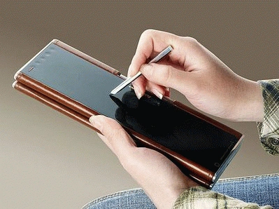 Lenovo Pocket Yoga - podłużny konkurent netbooka Sony Vaio P
