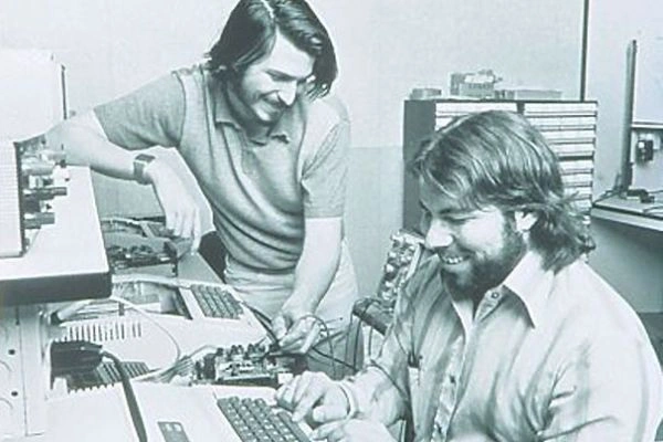 Steve Jobs post mortem - najważniejsze daty z życia charyzmatycznego szefa Apple