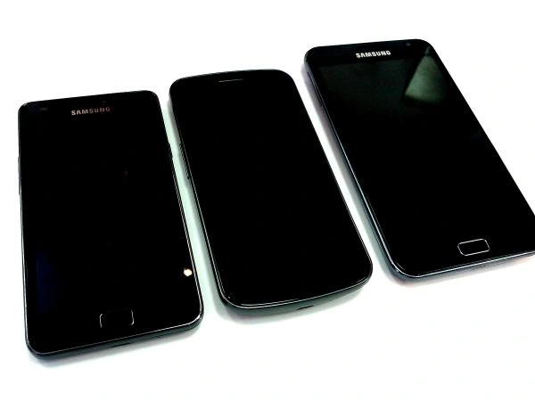 Samsung Galaxy Nexus - odświeżony Łowca Androidów z Ice Cream Sandwich na pokładzie
