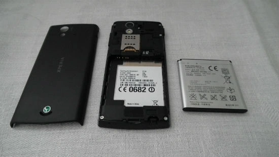 Sony Ericsson Xperia Ray, recenzja. Mniejszy brat SE Xperii Arc