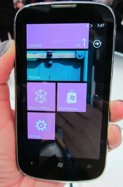MWC 2012: ZTE Orbit rozszerza wybór tanich smartfonów z Windows Phone