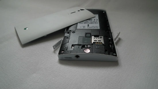 Sony Xperia S, recenzja. Nowa linia, nowy design