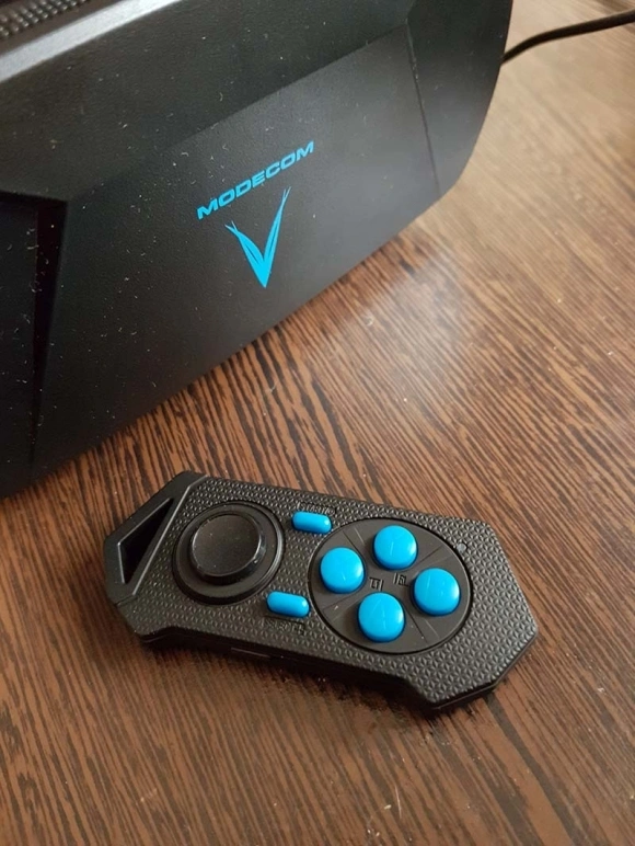 Tanie i dobre okulary VR - Modecom Volcano Blaze