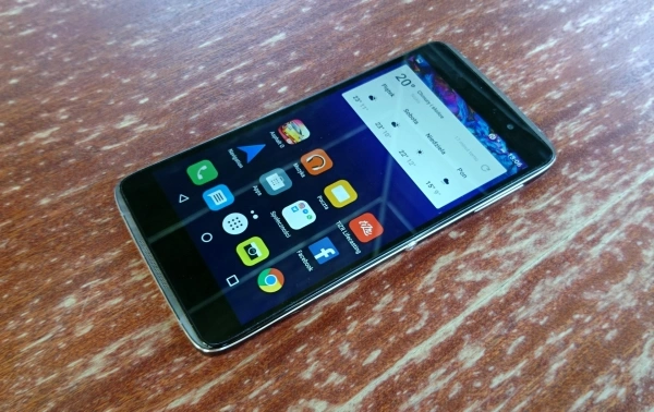 Alcatel Idol 4 - test multimedialnego smartfona