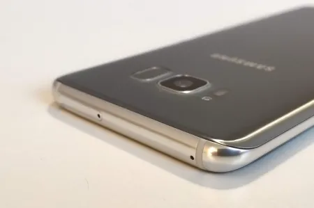 Samsung Galaxy S8 z dwiema aktualizacjami w ciągu trzech dni