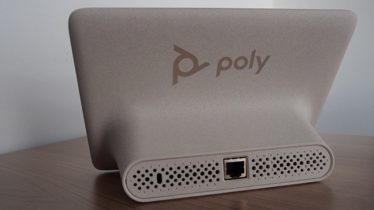 Poly Studio X30 i Poly TC8 – najlepszy zestaw wideokonferencyjny na rynku?