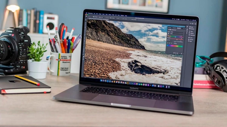MacBook Pro 16 2019
Źródło: macworld.co.uk