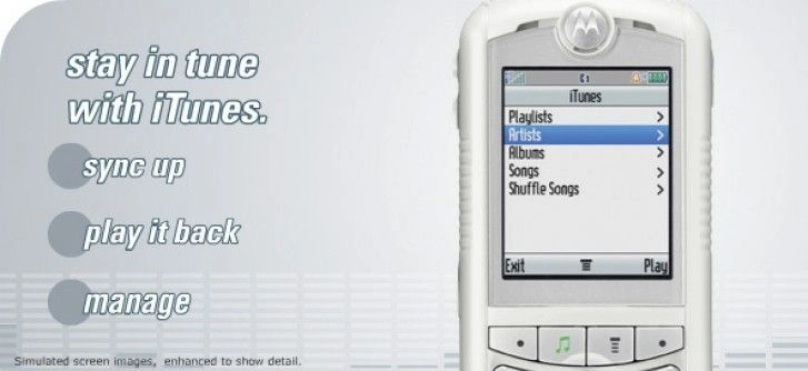Motorola Rokr E1 z uruchomioną aplikacją iTunes