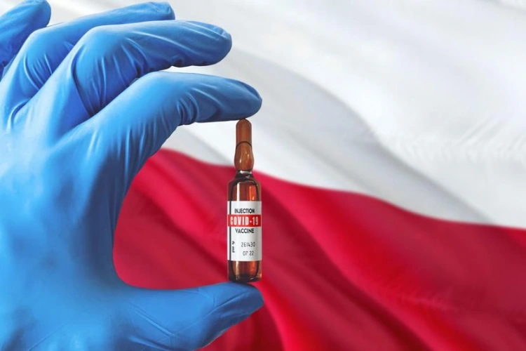 polska szczepienia skutki uboczne fundusz