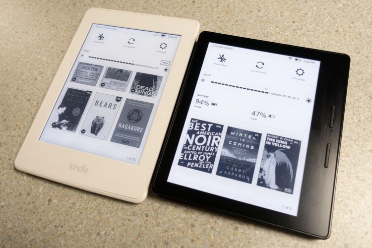 Kindle Paperwhite (biały) i Kindle Oasis