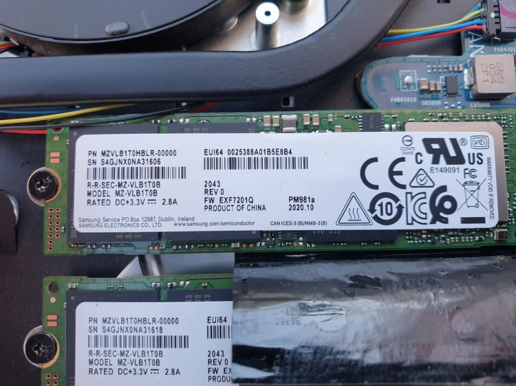Asus Strix SCAR G733 – jak ujarzmić RTX 3080 w laptopie
