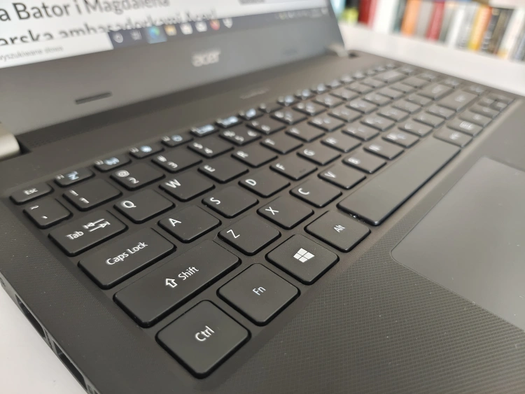 Acer TravelMate P214 - testujemy poręcznego laptopa biznesowego