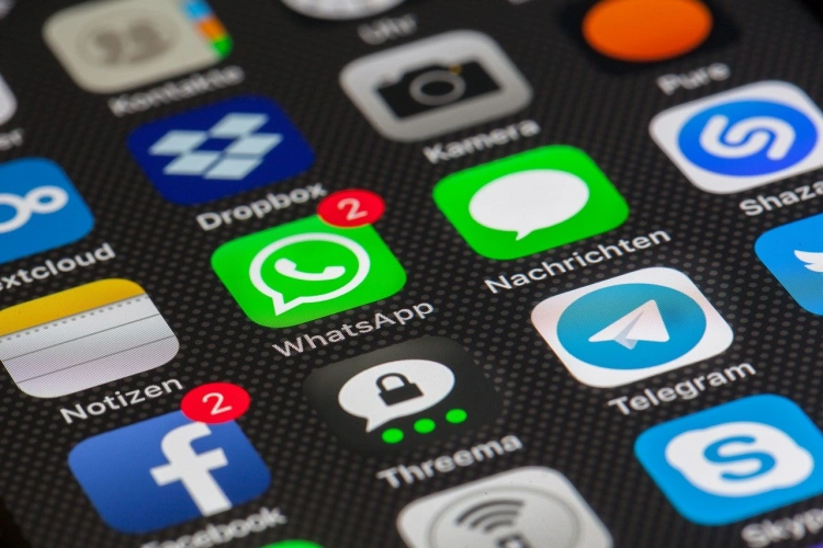 Ponad 70 mln użytkowników przeniosło się z WhatsApp na Telegram
