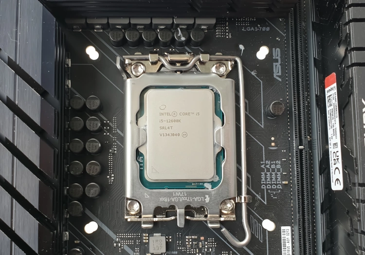Intel Core i5-12600K – najlepszy współczesny procesor do gier