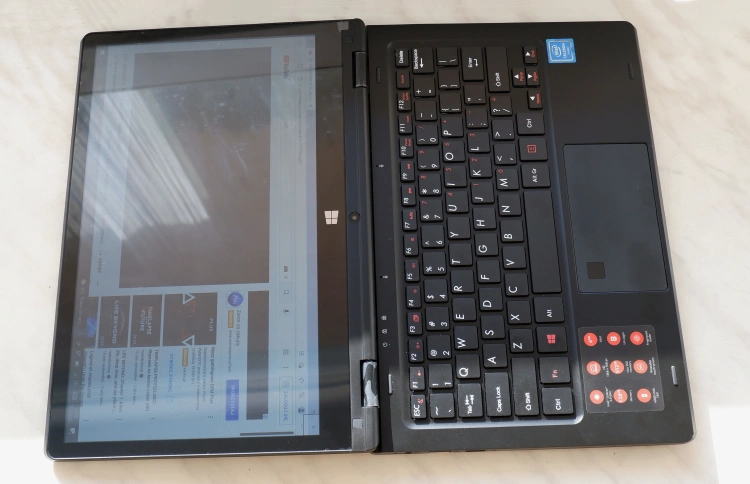 techbite Arc 11,6 HD - udane połączenie laptopa i tabletu [RECENZJA]