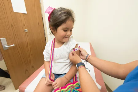 Pfizer chce szczepić dzieci poniżej 5 roku życia