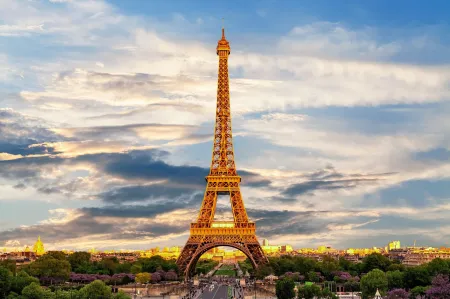 Paryż - najsłynniejsze miasto miłości w grach [GALERIA]
