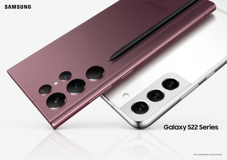 Samsung Galaxy S22 i Galaxy S22 Ultra
Źródło: samsung.com