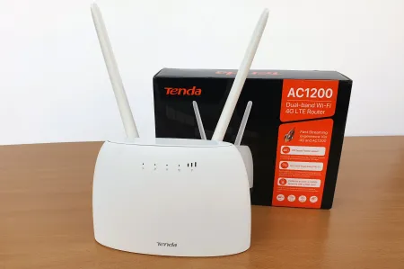Test taniego routera LTE obsługującego Wi-Fi 5 GHz - Tenda 4G07