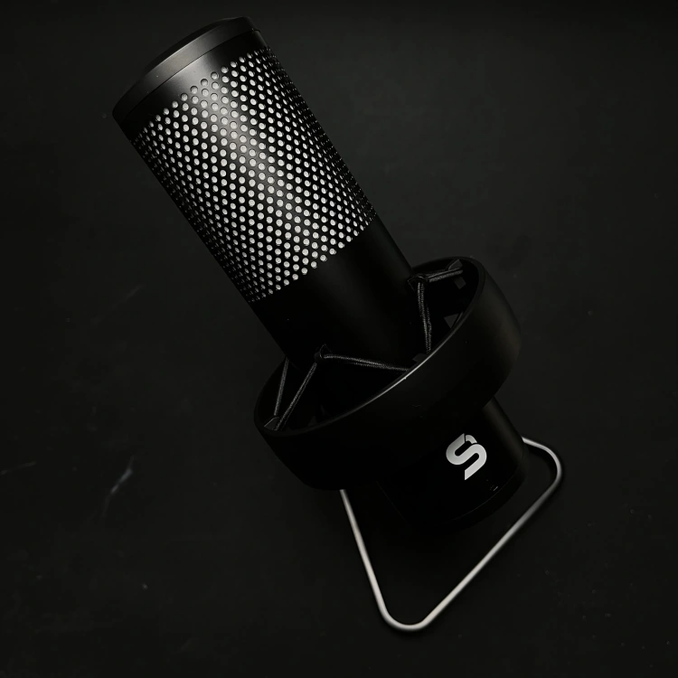 SPC Gear AXIS - świetny mikrofon z RGB dla każdego [RECENZJA]