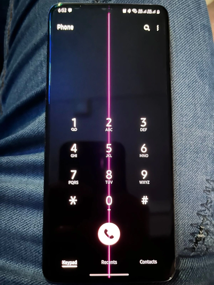 Samsung Galaxy S20 Plus ekran uszkodzenie