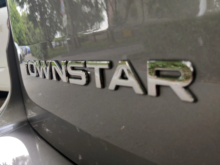 Nissan Townstar - czy tegoroczny debiutant zostanie wakacyjnym debeściakiem?