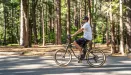 Jak legalnie poruszać się rowerem elektrycznym? Przepisy, wymagania