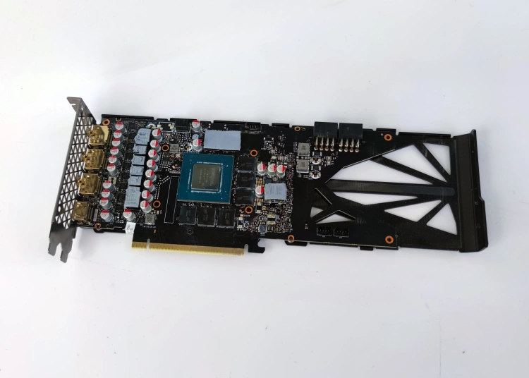 Test INNO3D GeForce RTX 3070 Ti X3 OC – cicha i kompaktowa karta graficzna