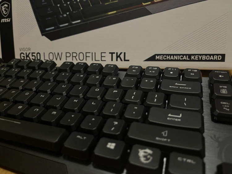 MSI Vigor GK50 Low Profile - gamingowa klawiatura nie tylko dla graczy [RECENZJA]