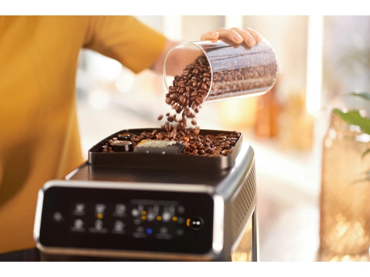 W Lidlu będzie automatyczny ekspres do kawy znanej marki! Kupisz go wyłącznie w sklepach stacjonarnych, przez zaledwie 3 dni [24.09.2022]