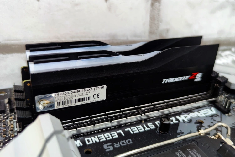 DDR4, czy DDR5 - jaka pamięć dla 13. generacji Intela? Sprawdzamy to na przykładzie dwóch płyt AsRocka