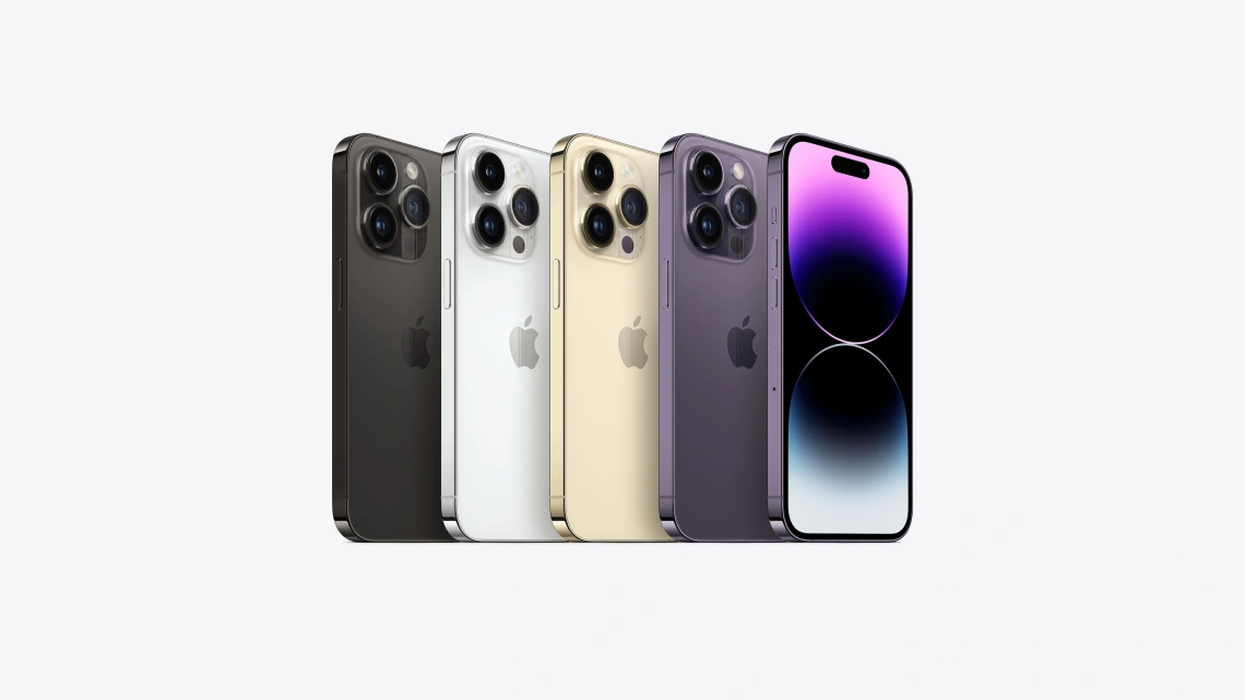 Smartfon iPhone 14 Pro w czterech wersjach kolorystycznych.