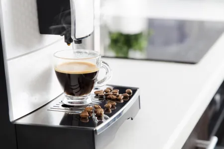 Jaki automatyczny ekspres do kawy wybrać? Na jaki model się zdecydować? Podpowiadamy